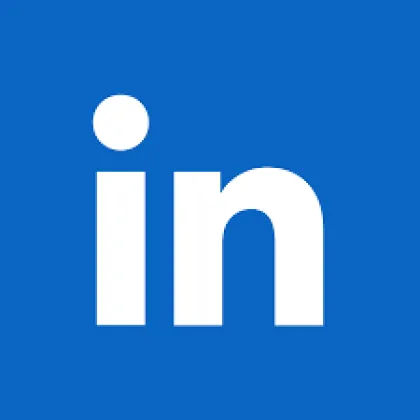Linkedin | 已通过 @hotmail.com 邮箱验证，附带邮箱。资料部分已完善。注册年份：2017。注册国家：混合。